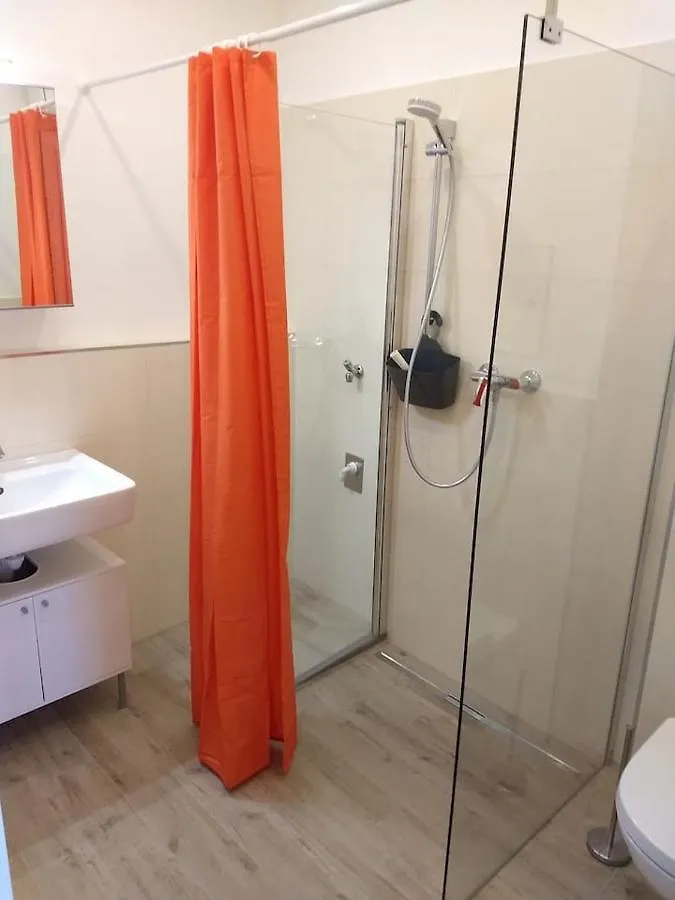 Schonbrunn Apartment Vienna Austria